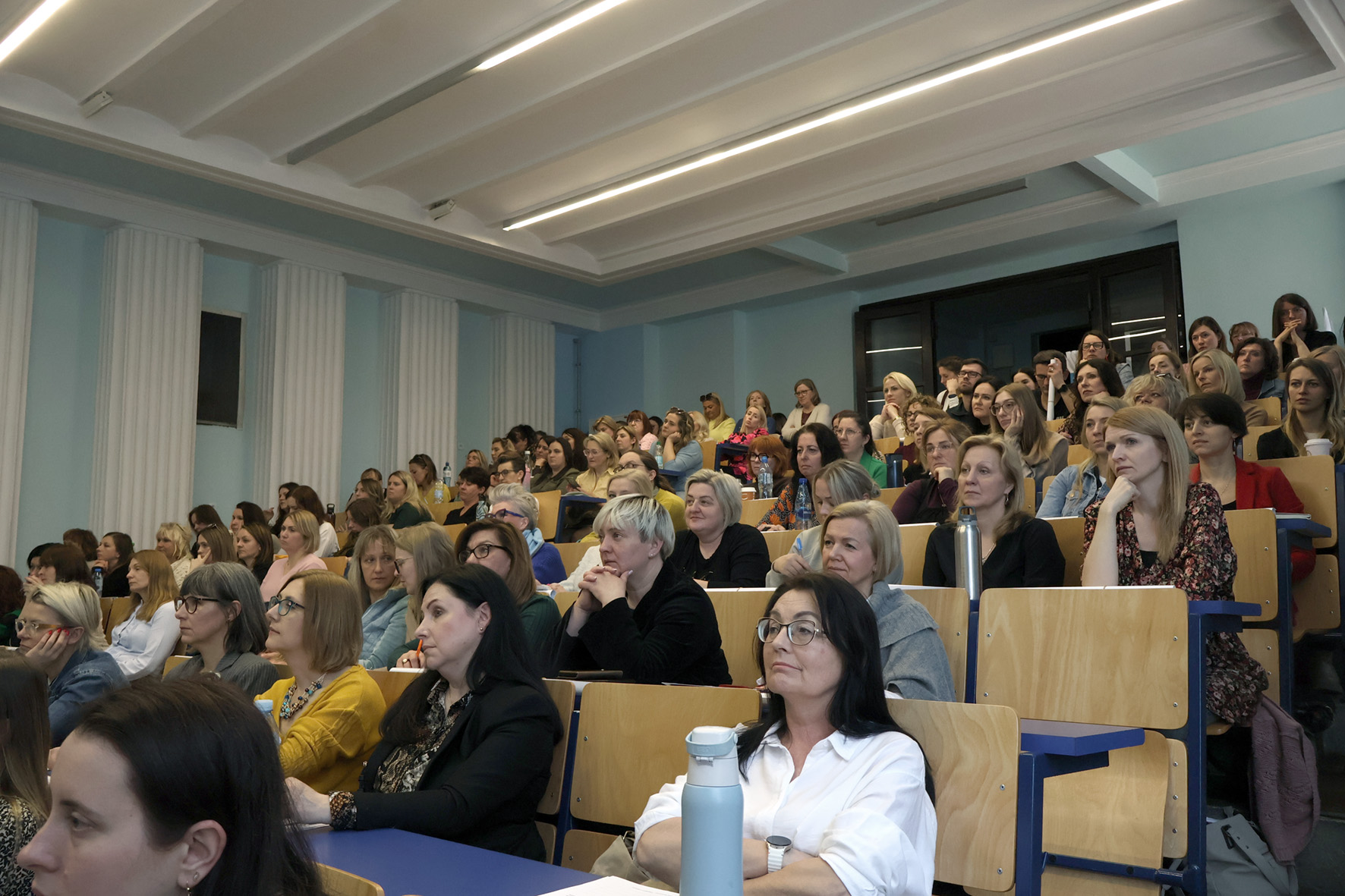 Zdjęcie z&nbsp;konferencji