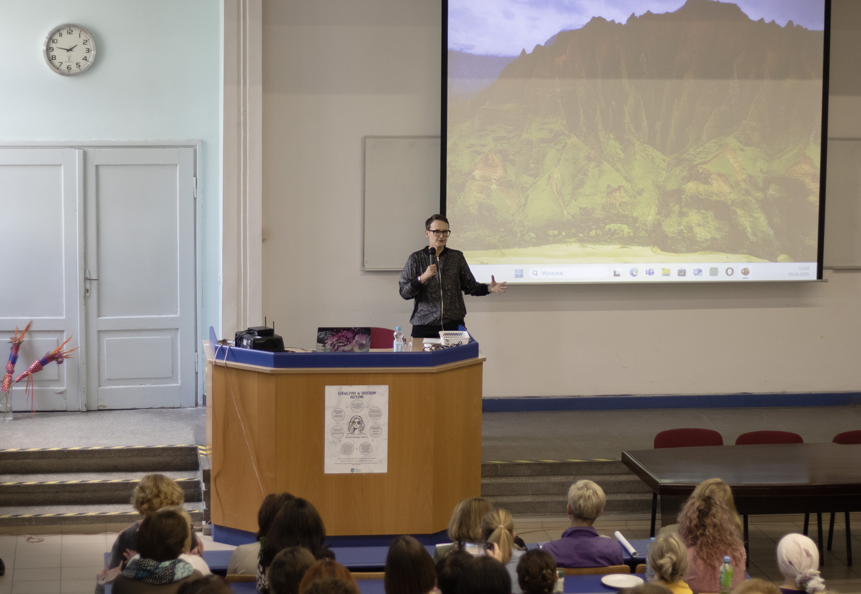 Zdjęcie z&nbsp;konferencji